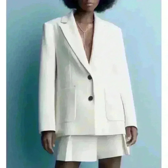 Zara Womens Oyster White Tailored Two Button Blazer Jacket XS Patch Pocket Gold - Picture 7 of 14
